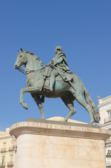 Fototapeta na wymiar Carlos III statue