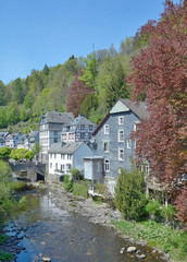 Fototapeta na wymiar Touristenort Monschau in der Eifel