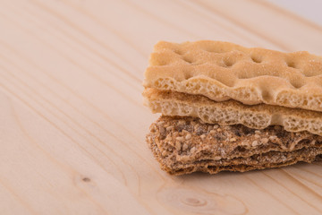 Brown and creamy crispbreads