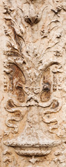 Ornamente an einer historischen Veroneser Hausfassade