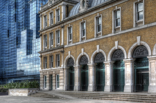 Traditional and Modern architecture in London