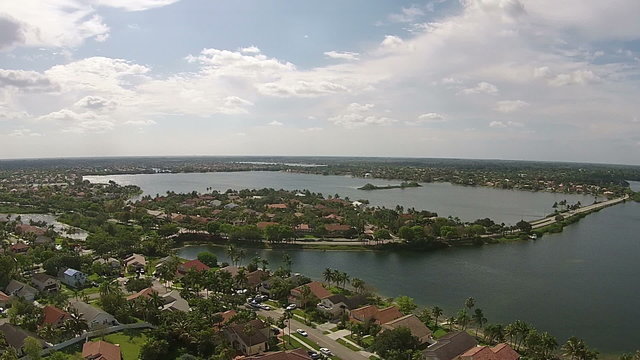 Waterfront homes in Florida 360 deg aerial view