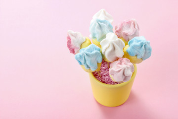 Marshmallow cake pops