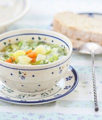 cabbage and summer vegetables soup