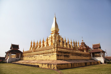 Fototapeta na wymiar Pha That Luang