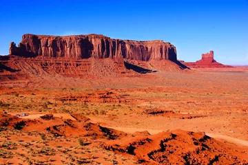 Fotobehang Iconic desert landscape at Monument Valley, Arizona, USA © Jenifoto