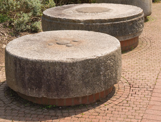 Fototapeta premium Millstone Seating