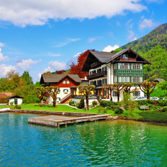 Fototapeta na wymiar St. Wolfgang lake - beautiful Alpine lake in Austria