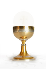 calice con particola eucarestia comunione