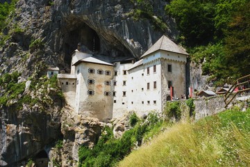 Fototapeta na wymiar View of the Castle Predjama, Slovenia