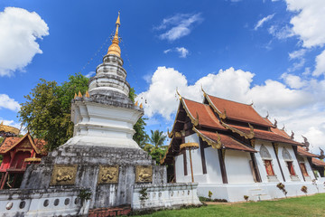 Fototapeta na wymiar Temple in Chiangmai, Thailand
