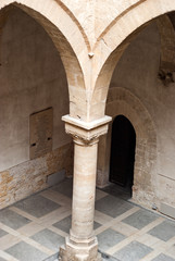 Fototapeta na wymiar Steri palace arch and column