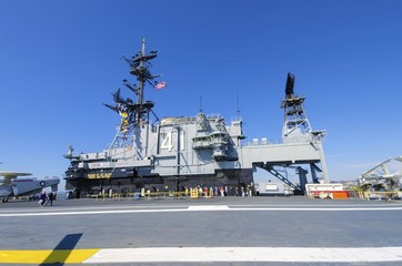 USS Midway Museum, San Diego © f8grapher