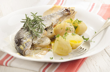 baked trout with potato and rosemary