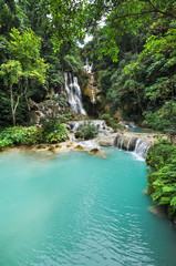 Fototapeta na wymiar Blue lagoon waterfall