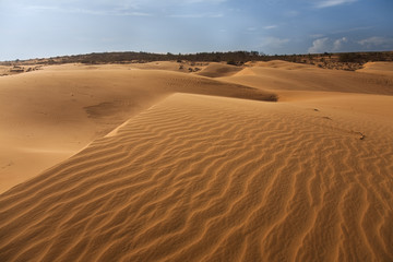 Fototapeta na wymiar Red sand dune in Mui ne, Vietnam
