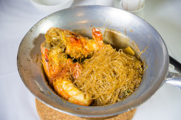 cellophane noodle back with shrimp prawn