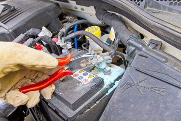 Autobatterie auswechseln