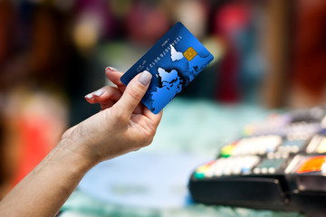 woman hand holding credit card