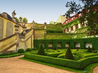 Fototapeta na wymiar Prague castle gardens