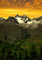 Fototapeta na wymiar Ober Gabelhorn in the sunset - Swiss Alps