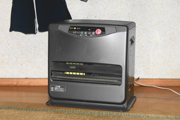 石油ファンヒーター