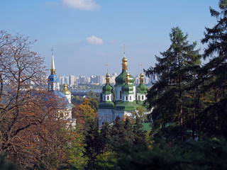 Fototapeta na wymiar View of the monastery Vydubitsky, Kiev citi