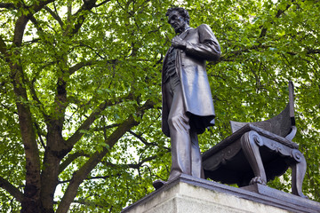 Abraham Lincoln Statue in London