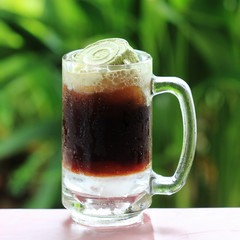 Root beer float