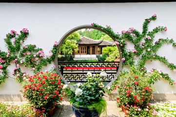 Hangzhou traditional gardens， in China