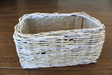 Weave in newspapers