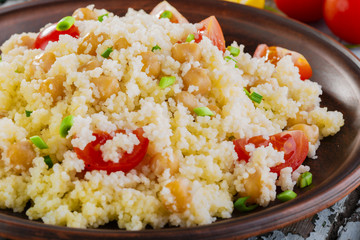 couscous with chickpeas and cherry tomatoes
