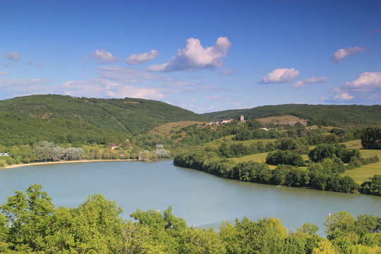Le lac du Causse.(Corr&egrave;ze)