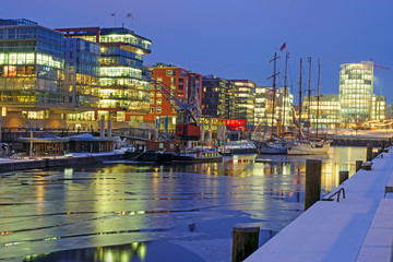 A cold night in the Hafencity in Hamburg