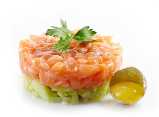 fresh salmon and cucumber tartare