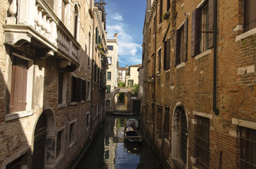 Naklejka na ściany i meble Canal in Venice