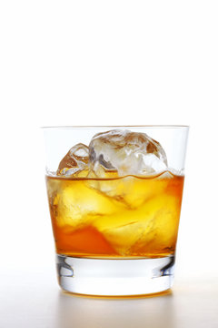 オンザロック の画像 539 件の Stock 写真 ベクターおよびビデオ Adobe Stock