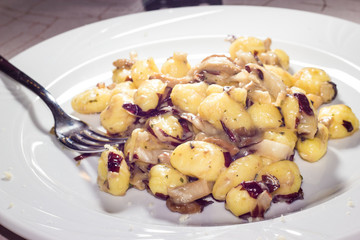 Dumplings with mushrooms