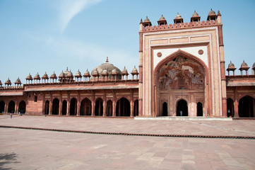 the deserted town fatehpur sikri in india - rajasthan - agra - 65072278