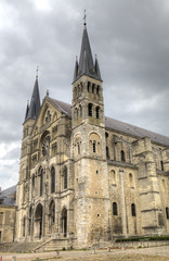 Fototapeta na wymiar Bazylika Saint-Remi. Reims, Francja
