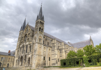 Fototapeta na wymiar Bazylika Saint-Remi. Reims, Francja