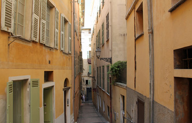 Ruelle du vieux Nice ( France,  Côte d' Azur )