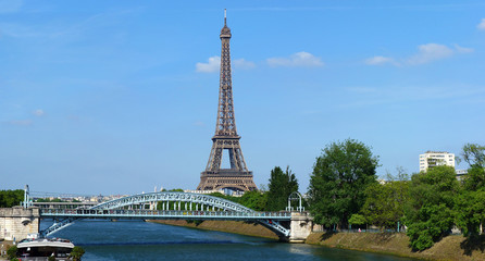 La Tour Eiffel à Paris en France