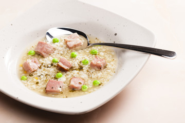 smoked meat bouillon with pearl barley and peas