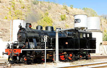 Naklejka premium steam locomotive at railway station in Tua, Douro Valley, Portug