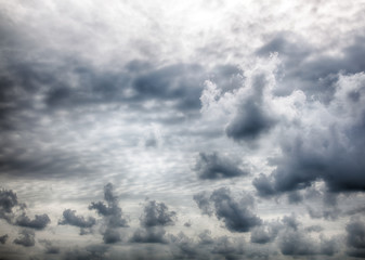 Obrazy na Plexi  Dramatyczne burzowe chmury.