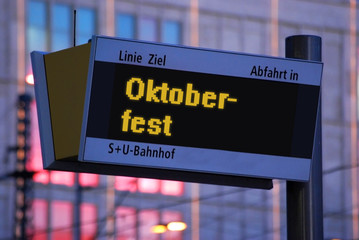 Anzeigetafel 1 - Oktoberfest