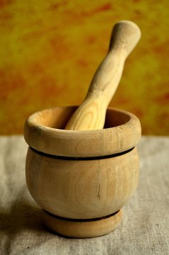 Mortero de madera