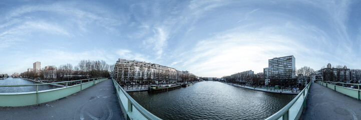 canal saint martin