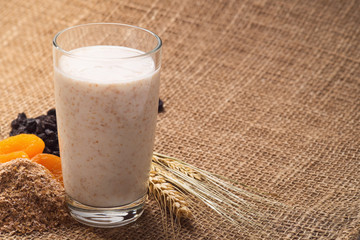 Yogurt with wheat bran as a drink for improving the digestion pr